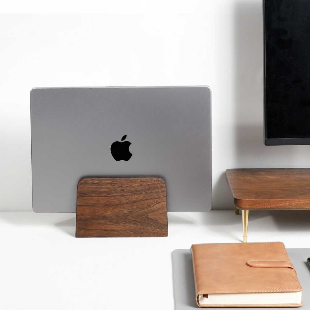 Porte PC portable debout - Avec gravure