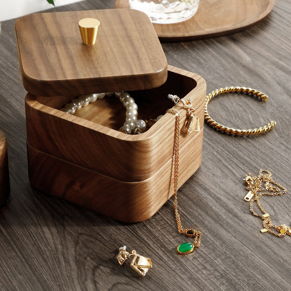 Petite boîte en bois